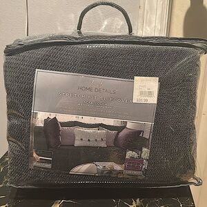 Couch/sofa slipcover, stretchfit with elastic hem. 96.5 in x 63 in. unopened.